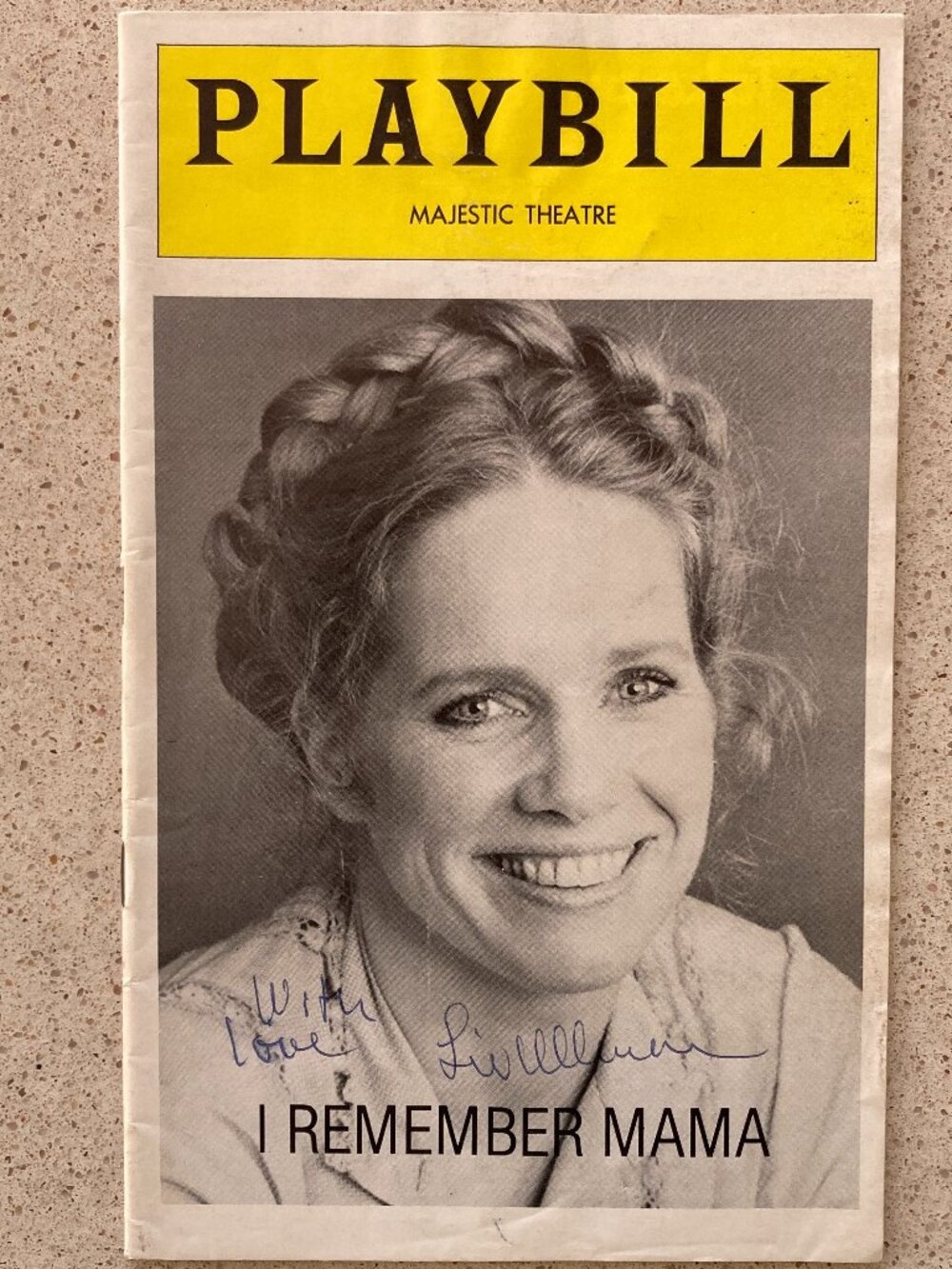 LIV ULLMANN Signed Playbill I REMEMBER MAMA ELIZABETH HUBBARD MAUREEN SILLIMAN